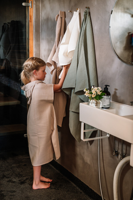 Light beige kylpyponcho koko 2, malli 7-vuotias